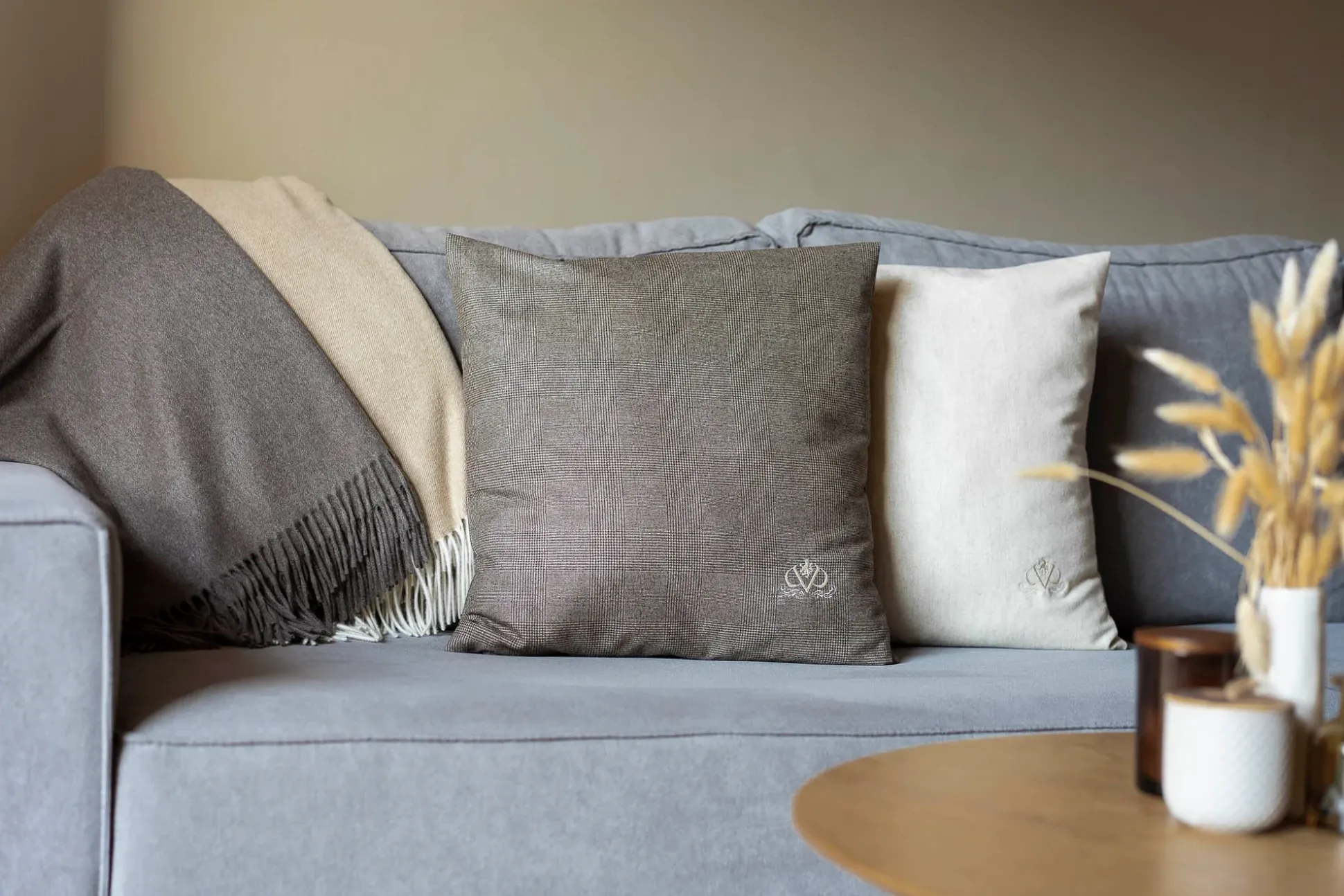 Beige Herringbone Wool Cushion - Made In Italy|Pini Parma Online