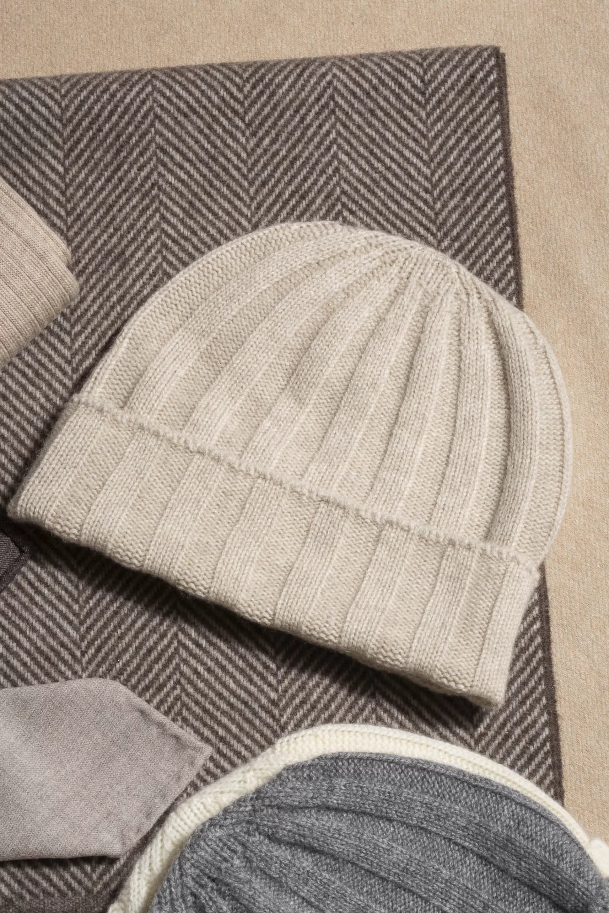 Beige Cashmere Rib Knit Beanie - Made In Italy | Pini Parma Store