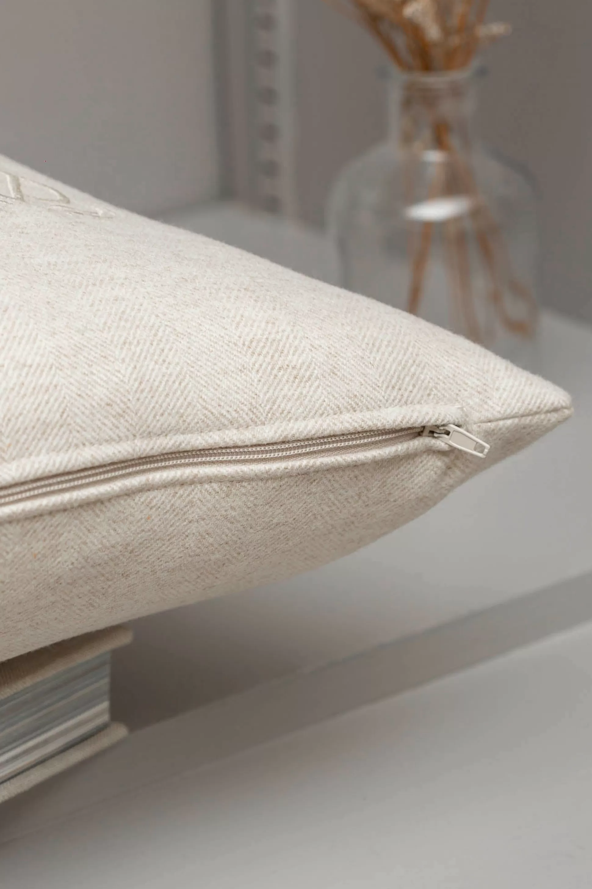 Beige Herringbone Wool Cushion - Made In Italy | Pini Parma Online