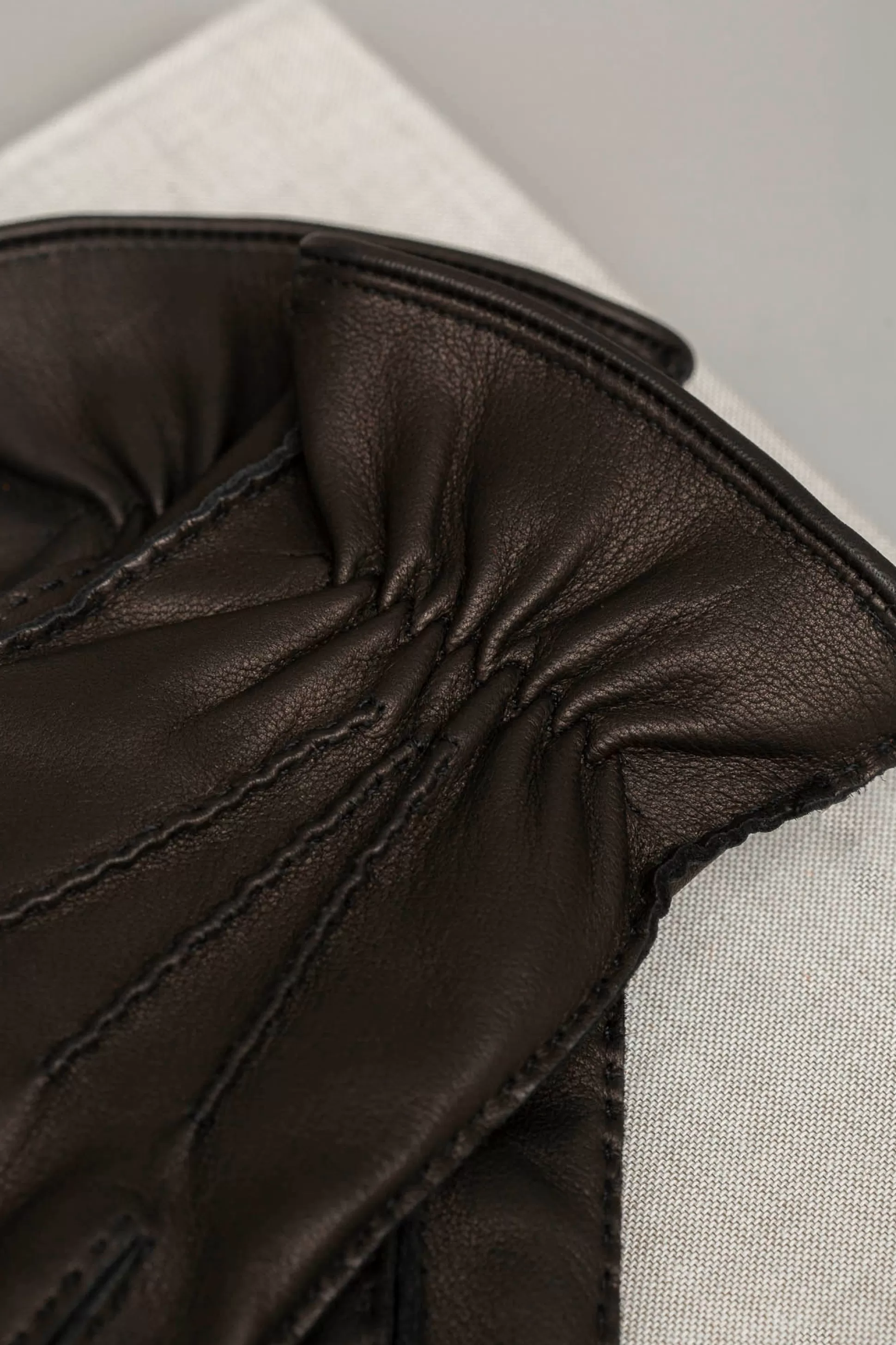 Dark Brown Cashmere Lined Deerskin Leather Gloves - Made In Italy | Pini Parma New