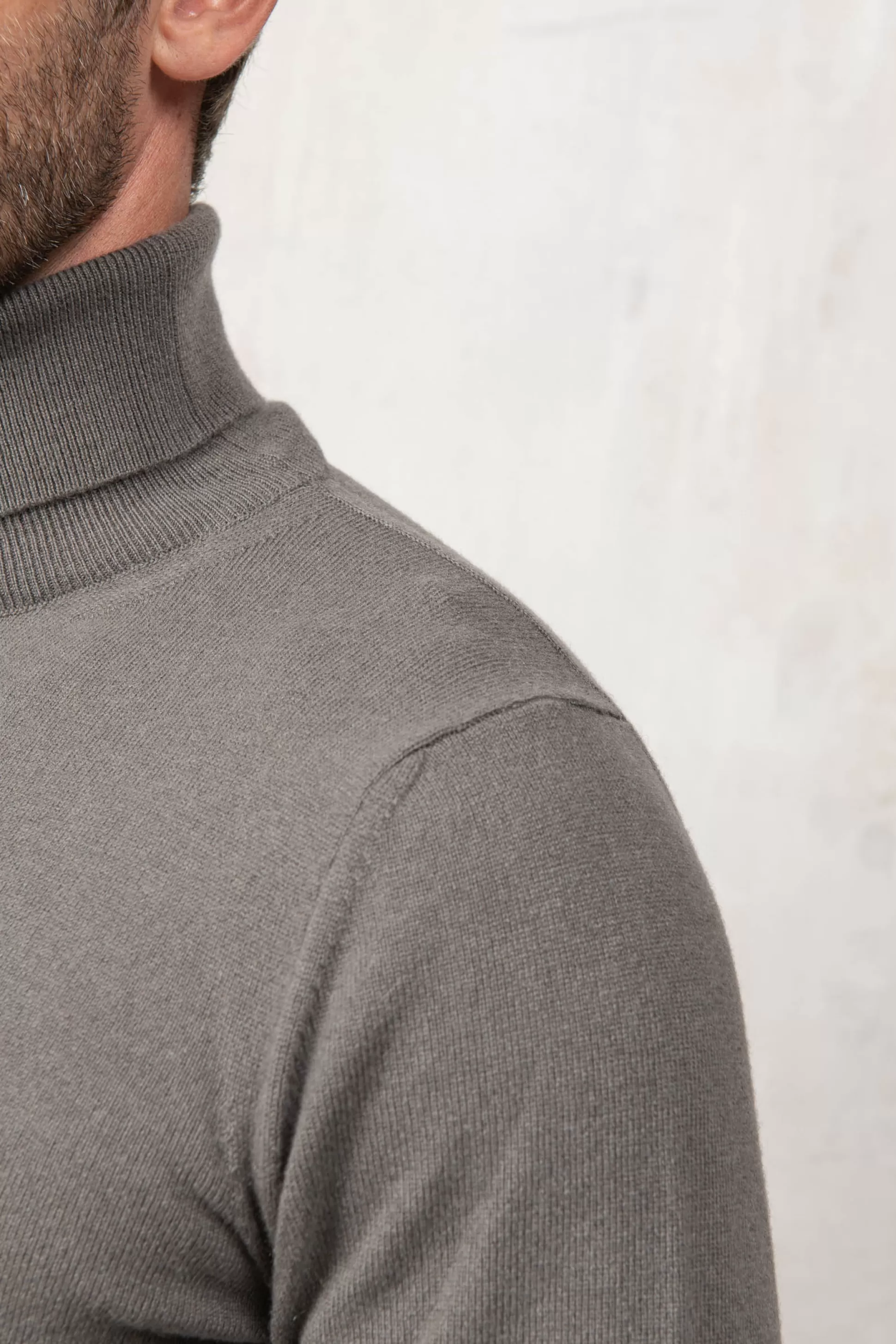 Dark Taupe Cashmere Turtleneck – Made In Italy | Pini Parma Sale