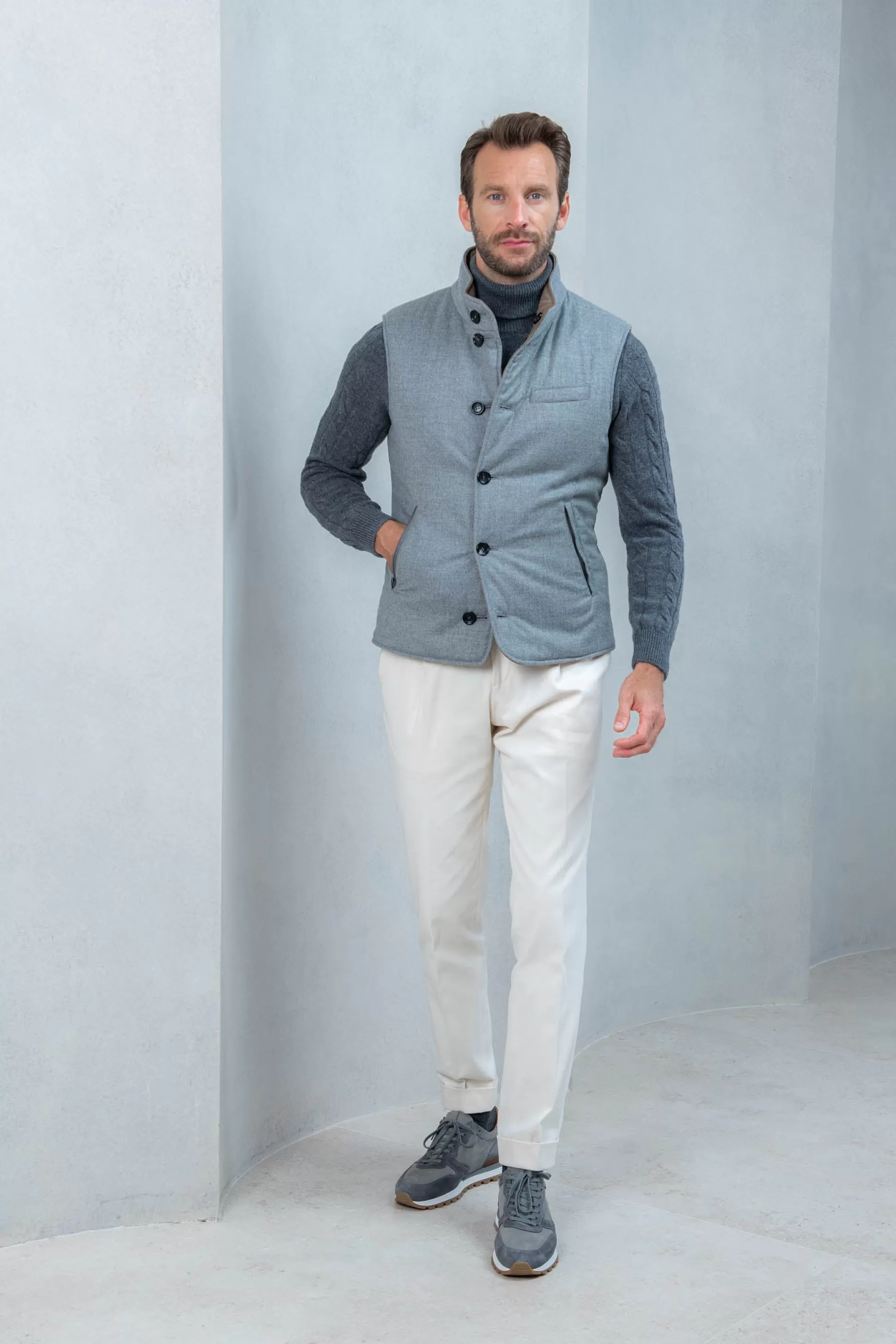 Taupe Reversible Vest In Loro Piana Wool With Rain System®– Made In Italy | Pini Parma New