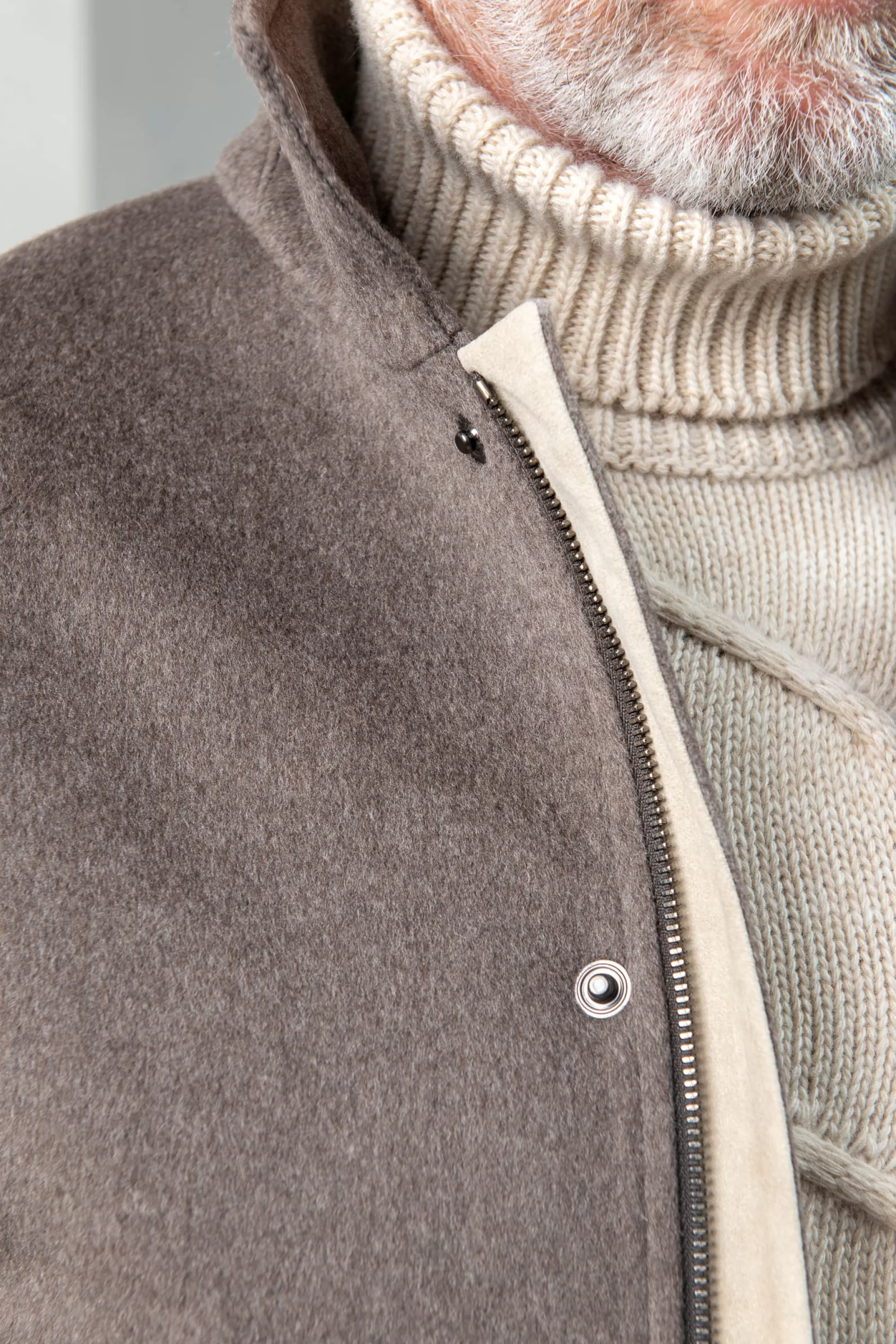 Taupe Short Coat With Removable Shearling Collar – Made In Italy | Pini Parma Best