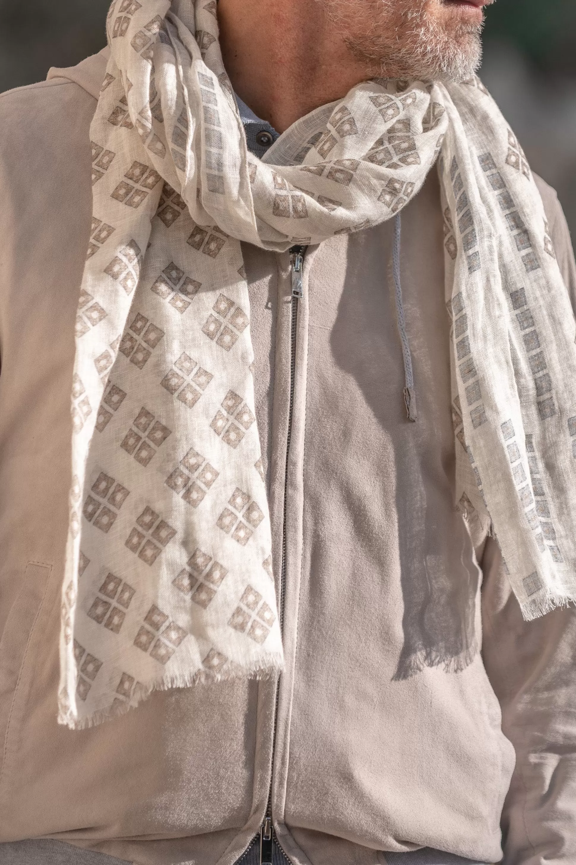 White And Taupe Geometric Linen Scarf - Made In Italy | Pini Parma Sale