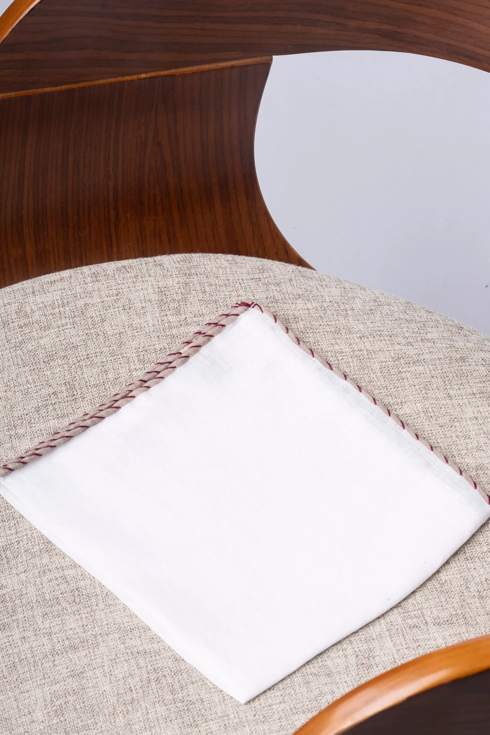 White Linen Pocket Square With Beige And Red Edges - Made In Italy | Pini Parma Discount
