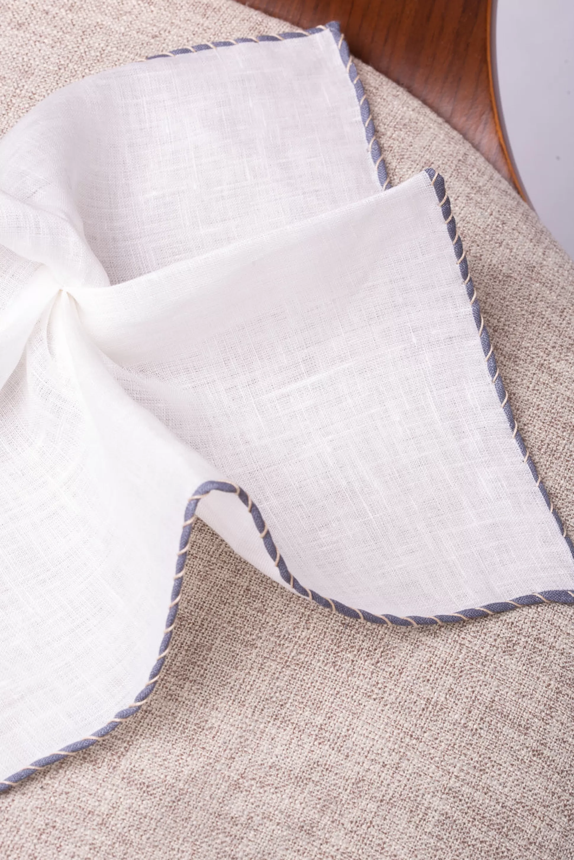White Linen Pocket Square With Grey And Beige Edges - Made In Italy | Pini Parma New