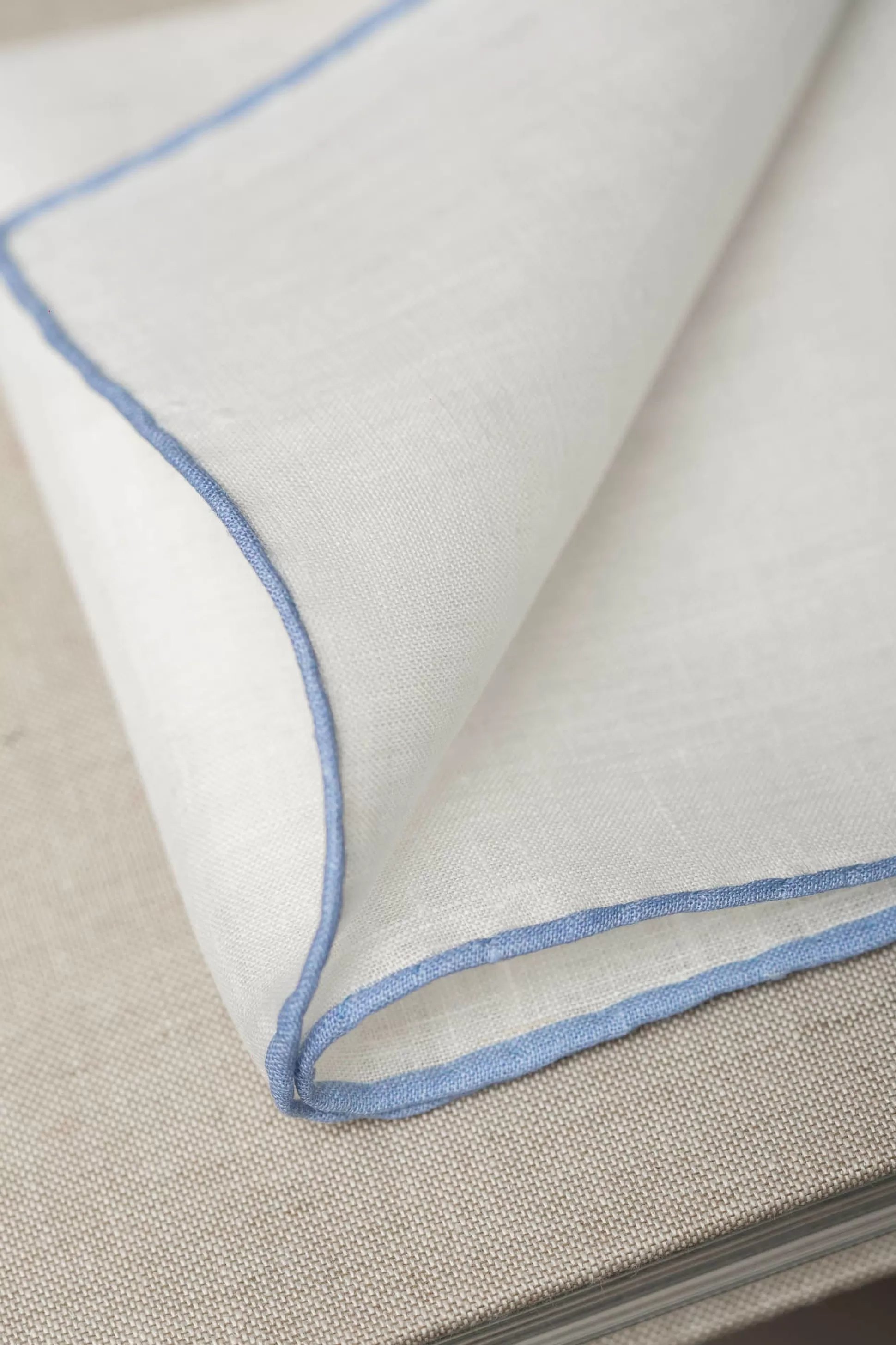 White/Light Blue Linen Pocket Square - Made In Italy | Pini Parma Clearance